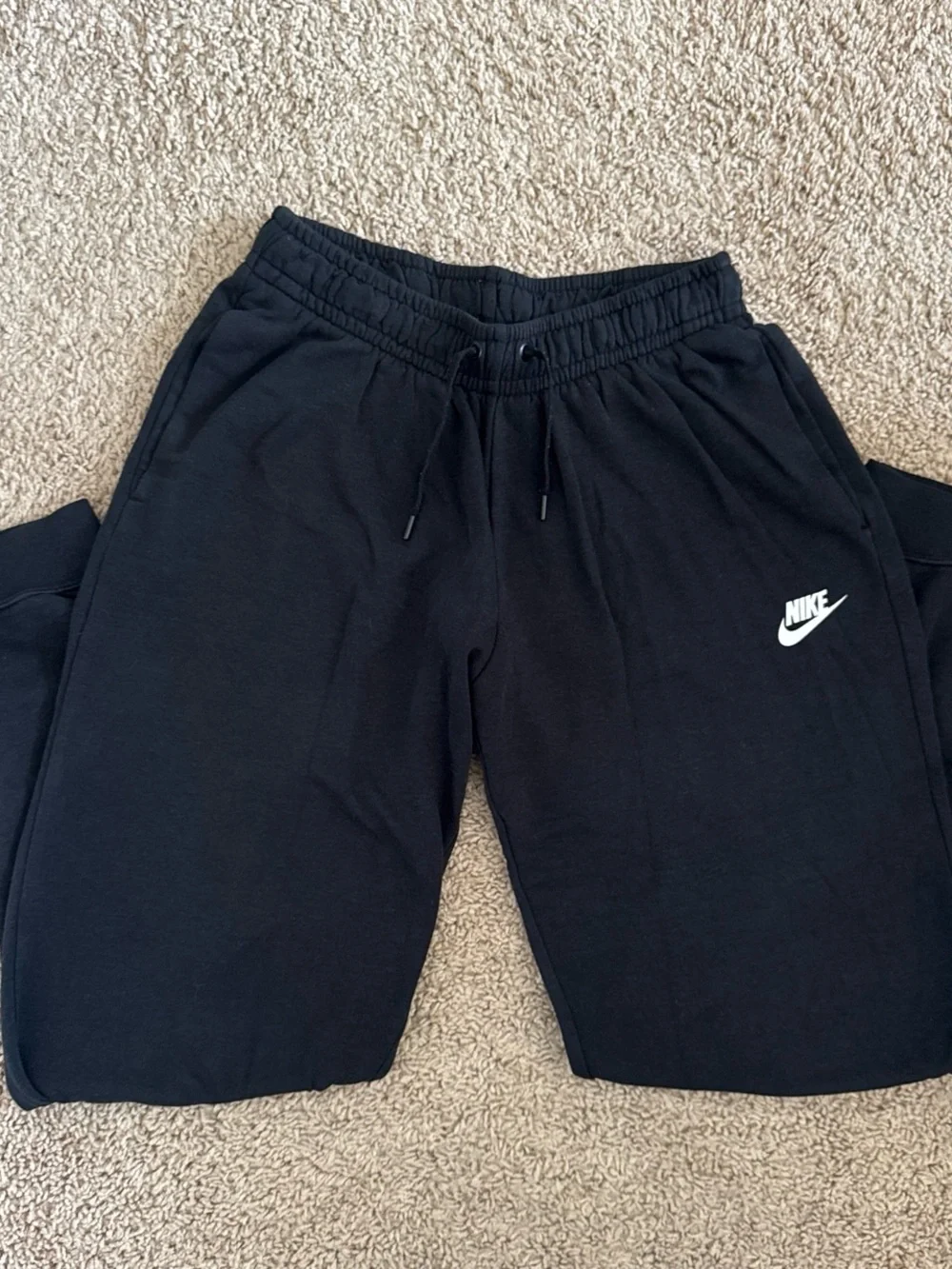Black Nike sweatpants